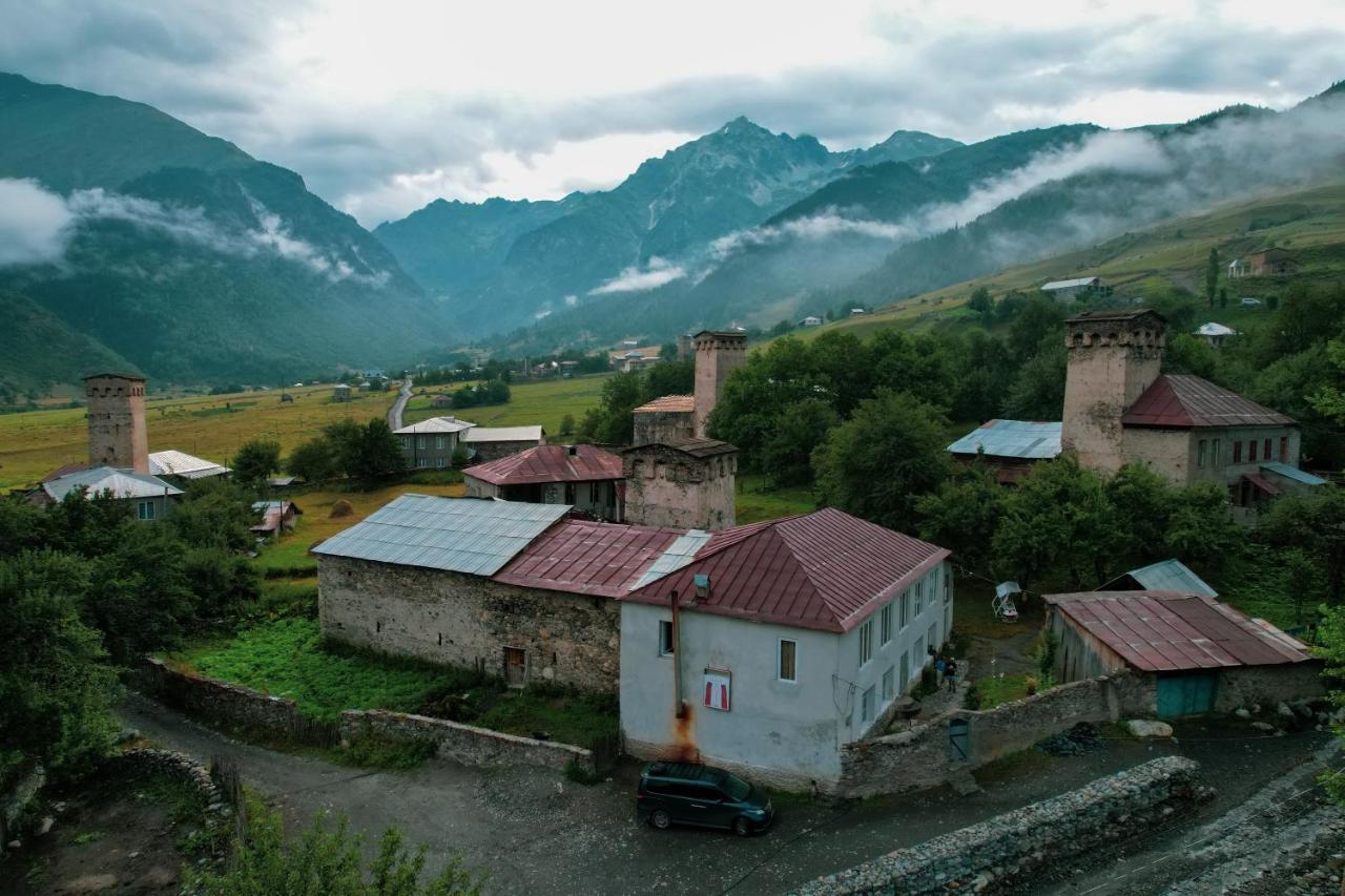 Guesthouse Of Irina Chvabiani Zewnętrze zdjęcie